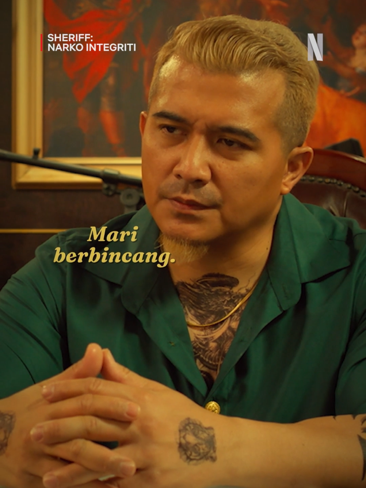 Dari zaman KL Gangster sampai ke sekarang, Aaron Aziz tetap ada gaya 😎 #SheriffNarkoIntegriti   #SembangEntertainment #WhatToWatch #NetflixMY #Flixreview #Movies #MovieTok #MovieRecommendations