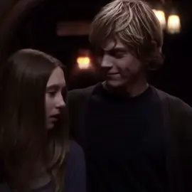 tate and violet season is approaching #fyp #americanhorrorstory #evanpeters #tatelangdon #tatelangdonedit #violetharmon #violetharmonedit #ahs #ahsmurderhouse #foryoupage 