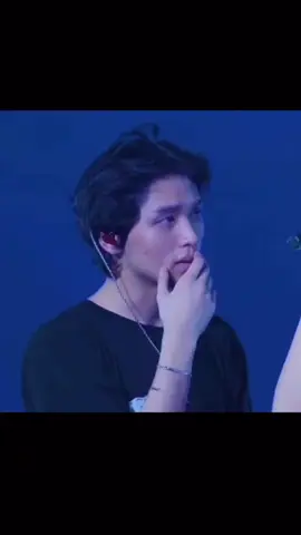 if bro stared at me like this, i would marry him so fcking hard (renjun nampyeon = haechan) #nctdream #haechan #renjun #renhyuck #dongren #hyuckren 
