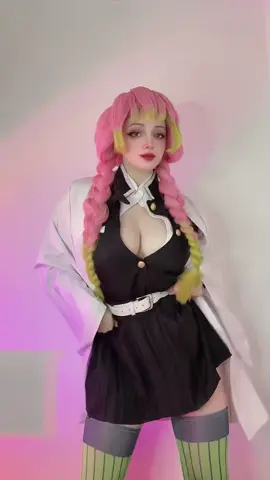 💃💃💃// inst: evelinaava #mitsuri #mitsurikanroji #demonslayer 