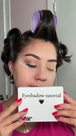Soft glam 😍 #makeup #softglam #makeuptutorial #makeupartist #makeupbymario #makeuptips #eyeshadowtutorial 