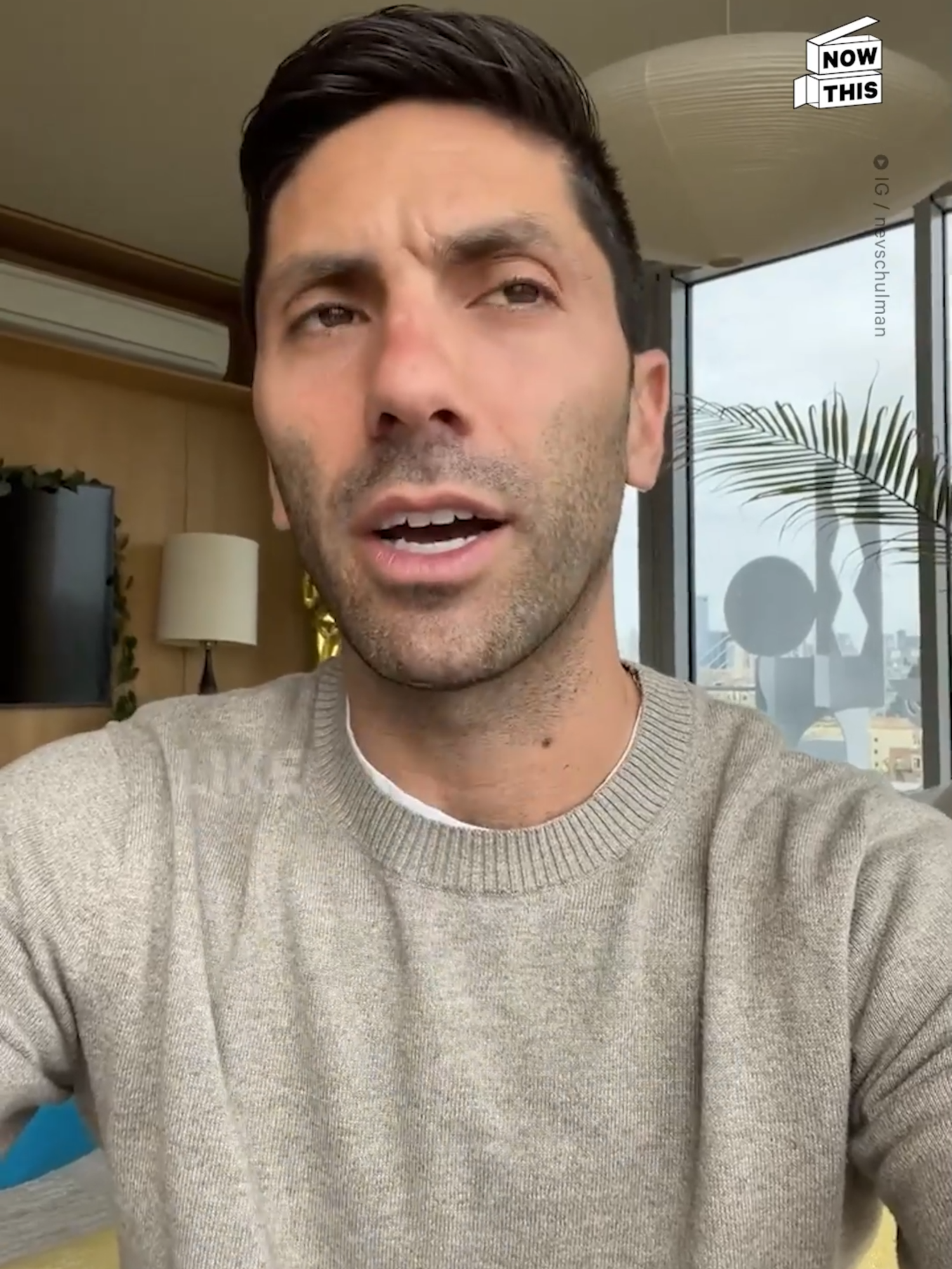 Make buying a gun as difficult as getting an abortion 😤 (via @nevschulman)