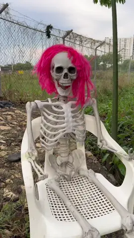 El esqueleto burlon #humor #shorts #virals #bromas #viraltiktok #parati #funny #mundo #viralpage #funnycat 