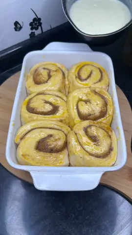 Cinnamon roll 