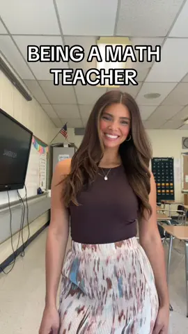 bc its day 3 & theyre already starting lol #teacher #teacherlife #mathteacher #teachersoftiktok 