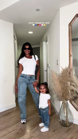 Mommy & me ootd 🎀👧🏽 love being matchy matchy with my mini  #mommyandme #mom #daughter #bestie #matching #outfits #MomsofTikTok 