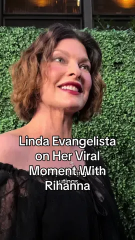 That time when #Rihanna came to #LindaEvangelista’s defense. On the red carpet for the Kering Foundation’s 3rd annual Caring For Women event, the supermodel spoke with W about her run-in with Rihanna at #NYFW.
