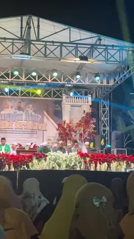NGRUMEK BERSHOLAWAT BERSAMA PEMUDA NGRUMEK BERSATU DALAM RANGKA MAULIDUN NABI MUHAMMAD SAW TAHUN 2024 #maulidnabi #maulid #maulidnabimuhamammadsaw #maulidurrasul #ngrumekbersholawat #khmarzukimustamar #sholawat #hubbunnabi #jombangbersholawat #nglele#ngrumek #pjnteamcupu #sholawathoreg #syekhermania #habibi #gusiqdammuhammad 