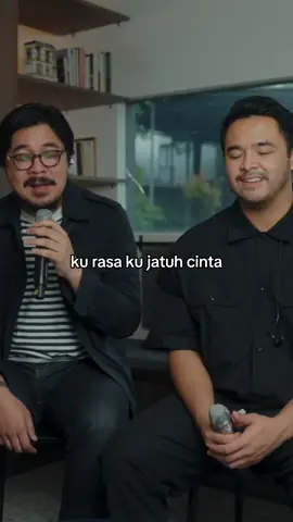 jatuh cinta lagi bersama @Bilal Indrajaya  Siapa yang sudah nonton di YouTube ku? #nadhifbasalamah #nadhifjatuhcintalagi #musikditiktok #bilalindrajaya 