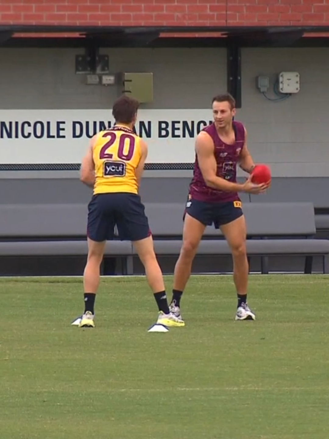 Four time Premiership winning Captain Luke Hodge, has sent a warning to the Lions on playing an injured Jack Payne in the Semi Final against the Giants. Despite being nursed through training in a half leg brace, Brisbane are backing in their 