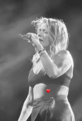 #mymoments #tiktok #❤️ #2024 #foryou #foryoupage #livemusic #karapataki #iouliakarapataki #karapataki❤️ #ioulitsa #athensbynight #ιουλια #music #greece #greekmusic @iouliakarapatakifans @IouliaKarapatakiOfficial 