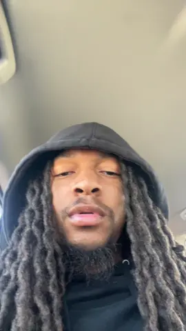 Li must just look like a goofy 🙃