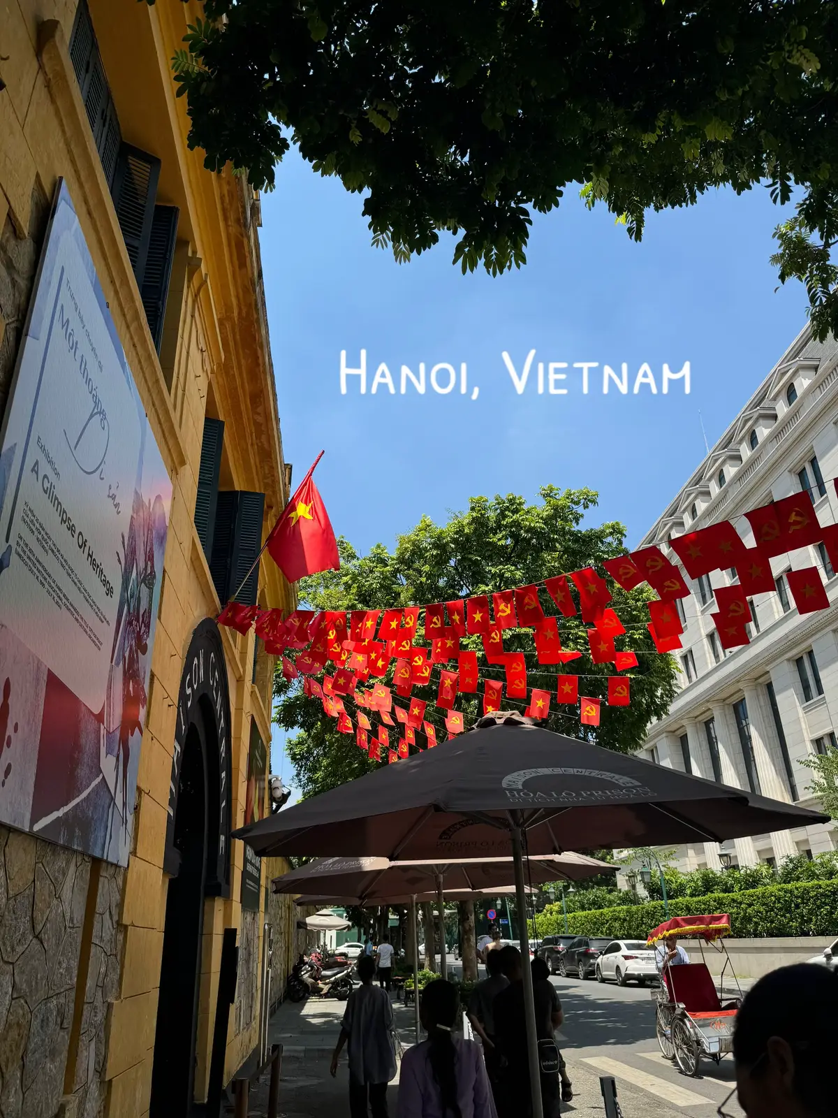 Sharing photos of the vibrant and bustling streets of Hanoi, Vietnam! 🇻🇳🫶🏻                                                                    #Hanoi #Vietnam #streetphotography #wheninhanoi #murals #fyp 