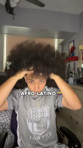 Latino w an afro 🤓 #SelfCare #hairstyle #latino #curlyhair #afrolatino 