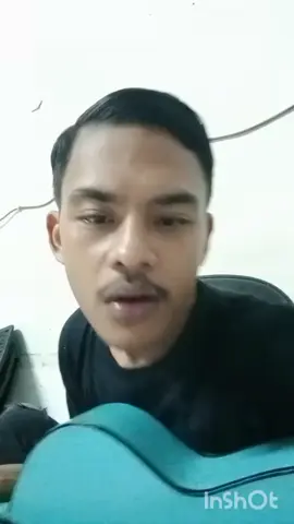 penasaran pengen nyoba suara tinggi😁🙏 di lagu nya Leo Waldy ( Bukan yang pertama )