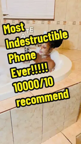 #creatorsearchinsights #fallfinds #savingssquad THIS PHONE IS A NEED AND A MUST HAVE! I highly recommend this phone! This phone is my top favorite TikTok shop find!!! #techtok #phone #waterproof #droptest 