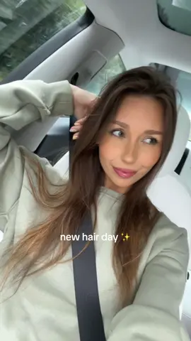 #hairtransformation I finally got real hair extensions ahhh 💖 #hairtransition #brunette #beforeandafter 