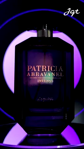 Para aqueles que procuram um toque incrível que combina mistério e um charme irresistível, Patricia Abravanel Intenso é o match perfeito! ✨ Com uma combinação marcante de notas frutadas, florais e amadeiradas, esta fragrância é perfeita para quem quer deixar sua marca. 🌹 Garanta já o seu em nosso site ou fale com um consultor ou consultora Jequiti para arrasar em todos os lugares! 🛍️ Patricia Abravanel, seja sua melhor versão! #PatriciaAbravanelPorJequiti #Jequiti