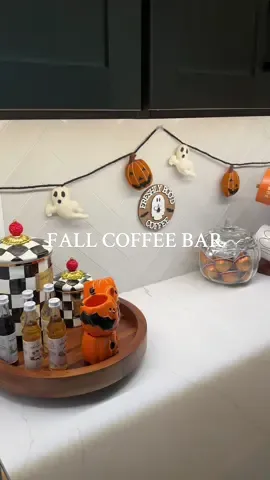 what do we think?! 🧡✨☕️🍂🕯️ #fall #cozy #fallvibes #coffee #coffeebar #autumn #cozyhome #falldecor #pumpkinseason #pumpkinspice 