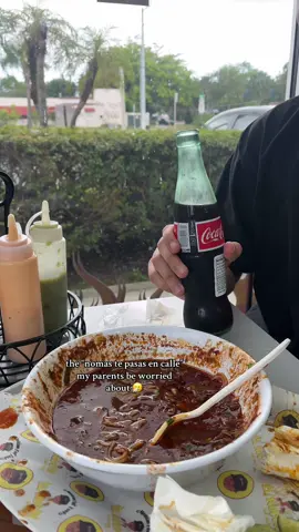 I just be eating 💔🤣   #fypシ゚viral #mexicanparents #mexicantiktok #mexicanfood #mexicanmoms #enlacalle #fypシ゚viral🖤tiktok☆♡ #fypmexico #mexicocheck 