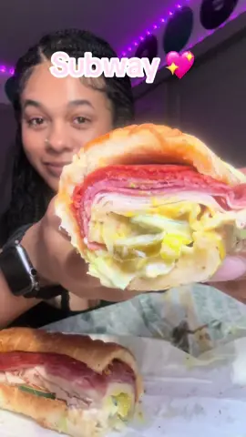 Been seeing alot of sub sandwiches I had to get one!! This was so good!!! 💖💖💖💖💖💖💖💖💖💖💖💖💖💖💖 #creatorsearchinsights #subway #sandwich #mukbang #asmr #foryou #foryoupage #fypシ゚viral #trending #viralvideo #explore @AaronMichelle🩷 @Buldakbabes 