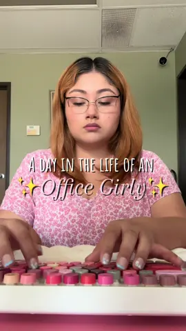Another Day in the Life 💖 Happy Tuesday Everyone! I didnt upload much these past days due to being sick but im now back and better 🥰  #dayinthelife #work #workvlog #office #officelife #officegirly #homehealth #officeasmr #tuesday #officegirl #dayinmylife #