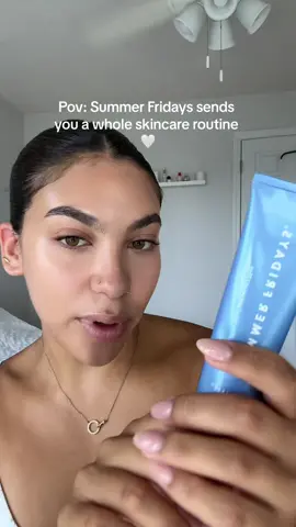 Thank you @Summer Fridays for the amazing goodies 🤍🥹 #summerfridays #skincareroutine #skincarelover #grwm #skincare 