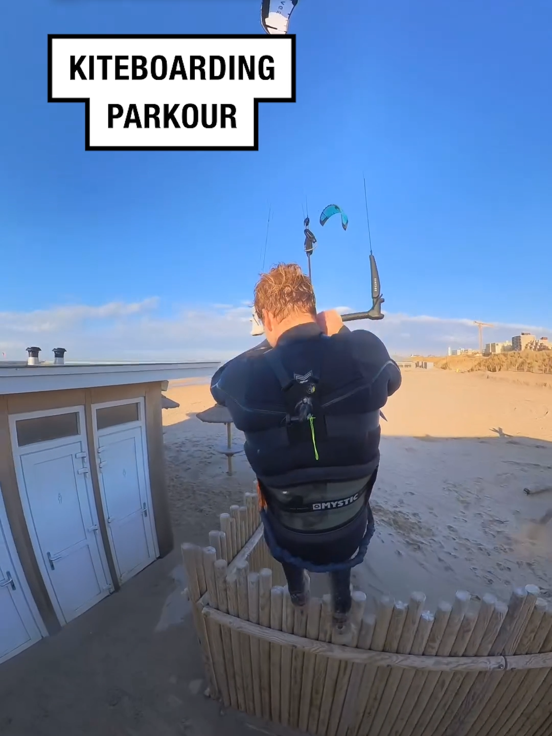 This looks like a LOT of fun! 🤩🪁⁠ ⁠ 🎥 enricovdlaar #UNILAD #parkour #kiteboarding #kitesurfing #extremesports #adventure #beach #daredevil