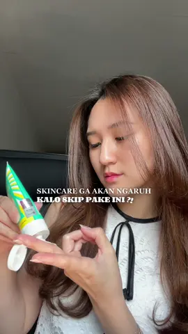 never skip sunscreen is the key & this is my favorite sunscreen atm 💘 @azarinecosmetic  #RacunSkincare #RacunSunscreen #Sunscreen #AzarineSunscreen #sunscreenviral #sunscreenreview 