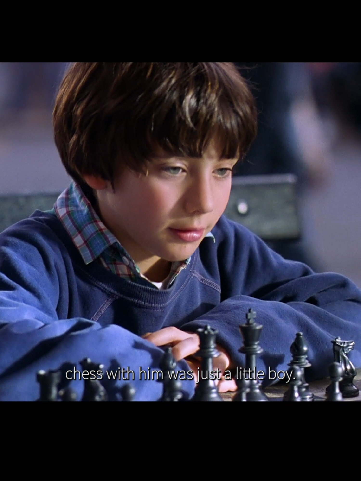 A kid plays chess and beats a bunch of people!#tiktok #foryou #film #lxmovie #SearchingforBobbyFischer #MaxPomeranc @rrmovie6