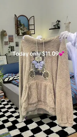 So warm and cute hoodie😘#menfashion #TikTokMadeMeBuylt #amazinmusthaves #menclothes #hoodie #foryoupage 