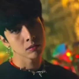 mahina ako sa ganyan 🫠🫠 pqhvcxyahshsgkwlhahzghjgx [ #justindedios #sb19_justin #SB19 #KALAKALMVOutNow #SB19xGLOC9 #ppop ]
