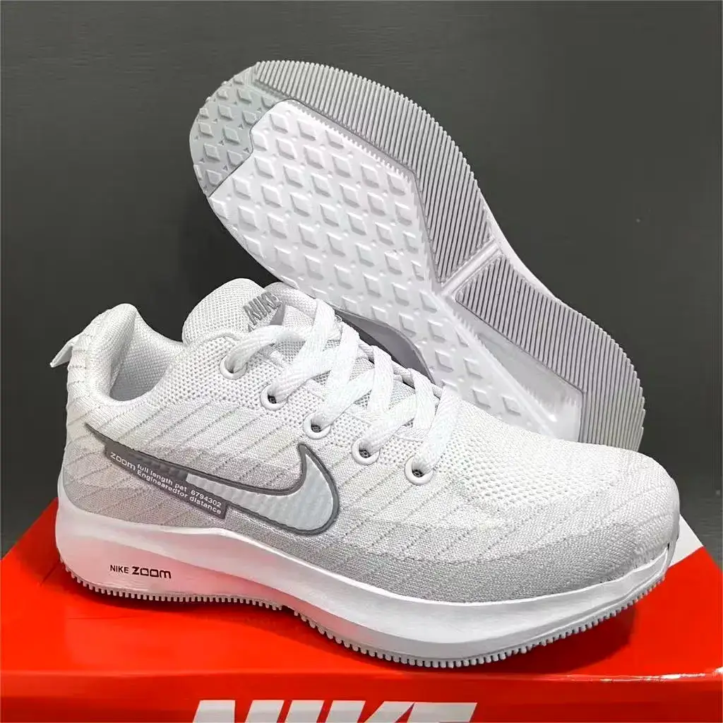 ₱384.008 36-45 size Fasion Sports Zoom breathable rubber running shoes for woman/man Link on comment section☺️