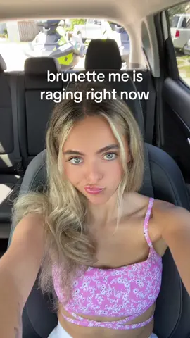#blondes #brunettesdoitbetter #blondesdoitbetter #brunettetoblonde 