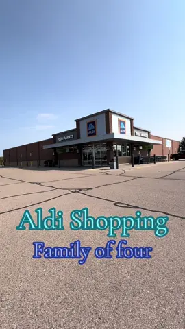 come with me to Aldi to do my weekly grocery shopping for a family of four. I also stopped to look at all of the seasonal fall items, including the many pumpkin spice items in the store right now! Head over to Aldi if you like pumpkin spice, it is the place to get it! ##comewithme#g#groceryshoppinga#aldif#familyof4a#aldifindsf#fallfood Grocery shopping, Aldi fall food, pumpkin spice, seasonal food, family of four weekly shopping trip