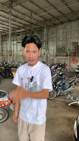 ราคาหลักพันมาแล้วเตรียมรอได้เลย เตรียมพร้อมขายวันไหนจะแจ้งให้ทราบอีกทีครับ #ร้านขายรถหมวกสกุล #มอเตอร์ไซค์มือสอง #เชษเมืองกรุง 