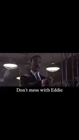 #eddiemurphy #beverlyhillscop #80s #80smovies #actionmovies #axelfoley 