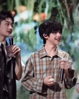 : bo meo meoo 😸 #杨涵博 #yanghanbo #duonghambac #dươnghàmbác 