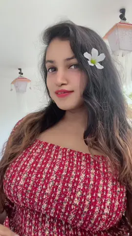 උඩෑක්කියක් වාගේ නුඹ 🤭😌🫶🍓#fyppppppppppppppppppppppp #2million #viral #Noshi #fypシ #trending #1millionaudition #newtrend #sinhalasong #srilanka 