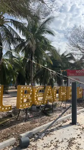 Chân thành cảm ơn tất cả khách hàng hỏi thăm nhà hàng & bar biển Chill Beach Bar sau hơn 5 ngày bão Yagi đi qua ! Chúng em chọn sự IM LẶNG & BÌNH YÊN để chăm chỉ tập trung sửa chữa & làm mới để đem Chill Beach Bar quay lại diện mạo mới chào đón Khách Hàng ❤️💪