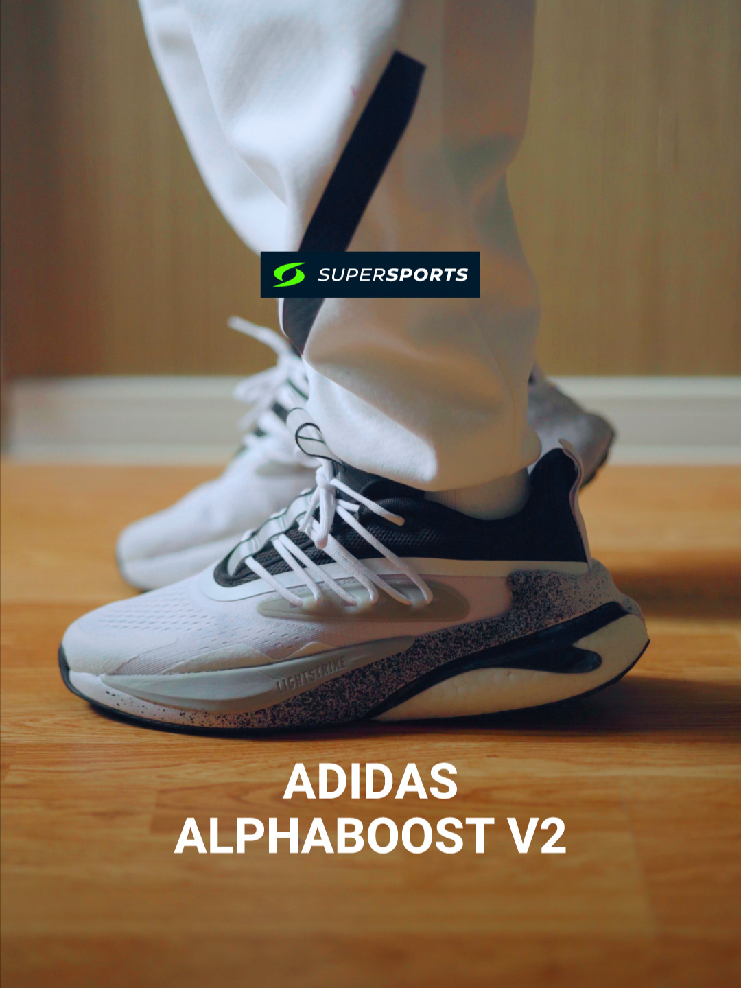 adidas Alphaboost V2 ราคา 4,200.- รองเท้าอาดิดาสคู่นี้มาในดีไซน์ปราดเปรียวที่เป็นรองเท้าคู่ใจคุณไม่ว่าจะออกไปลุยบนทางเท้าหรือออกไปโลดแล่นในเมือง พื้นชั้นกลาง BOOST จากอาดิดาสช่วยส่งคืนพลังในทุกย่างก้าว มาพร้อมส่วนรับแรงกระแทก ADIPRENE+ ที่ช่วยดูดซับแรงกระแทก อัปเปอร์ผ้าตาข่ายน้ำหนักเบาจะช่วยให้เท้าของคุณรู้สึกเย็นสบาย วางจำหน่ายแล้ววันนี้ที่ร้าน Supersports และทางออนไลน์ #SupersportsThailand #adidas