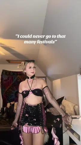 i cant help myself🤭 #lostlands #edc #edm #dubstep #festival #rave #electricforest #ncmf #beyondwonderland 