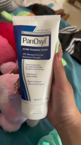 Add this to your skincare routine #tiktokshop #skincareroutinetips #acnecreams #skincare 