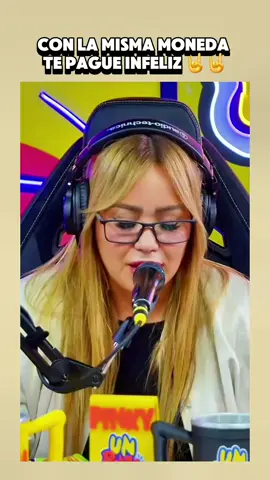 🤘con la misma moneda🤘 karina la princesita  @kariprinceoficial en @unpocoderuidook   #unpocoderuido #karinalaprincesita 