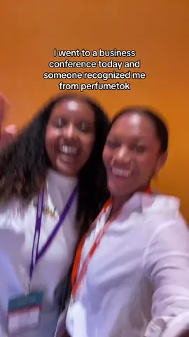 My sweet 15 seconds of fame with @molisa 💌💌 and she smelled great too #nyc #perfumetiktok #fragrance #perfume #perfumetok 