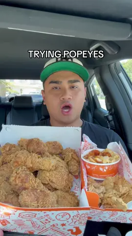 Trying Popeyes! #fyp #foryou #fastfood #popeyes #chicken #friedchicken #wings #chickennuggets #spicy #tastetest #mukbang #review 