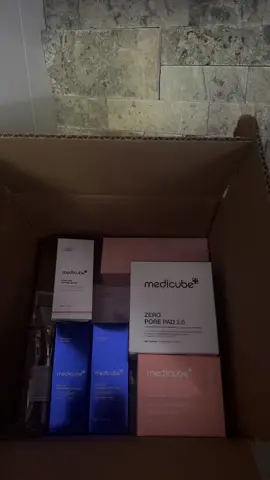 ahhhh im so excited !! thank you so so much @medicube_official #skincare #pr #foryou #fyp #foryoupage 