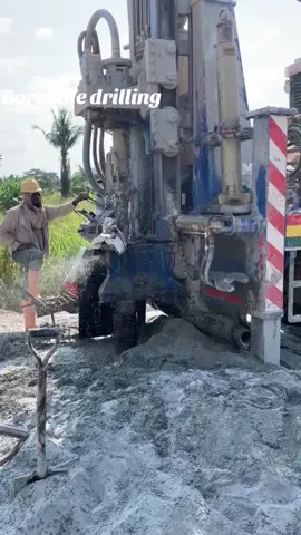 Contact us on 0209671093 for borehole drilling services  #ghanatiktok🇬🇭 #fypシ #boreholedrilling #trendingvideo 
