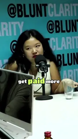 when men have money this is meant to be spent on women, when women have money, eat 💩 #debate #traditional #men #podcast #dating #feminismo 