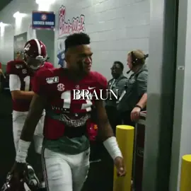 Tua before injuries > | #tuatagovailoa #dolphins #alabama #football #nfl #injuries #edits #cfb #viral #fyp 